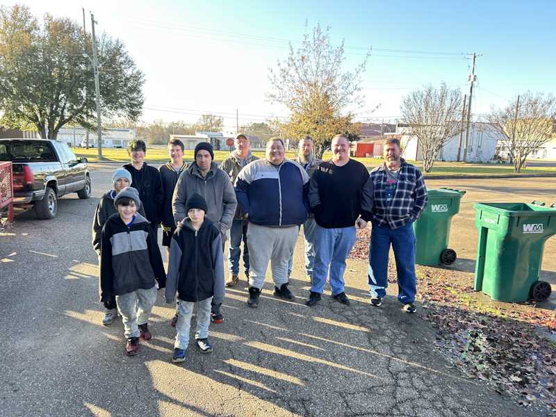 Distribution Day Helpers Distribution Day Helpers