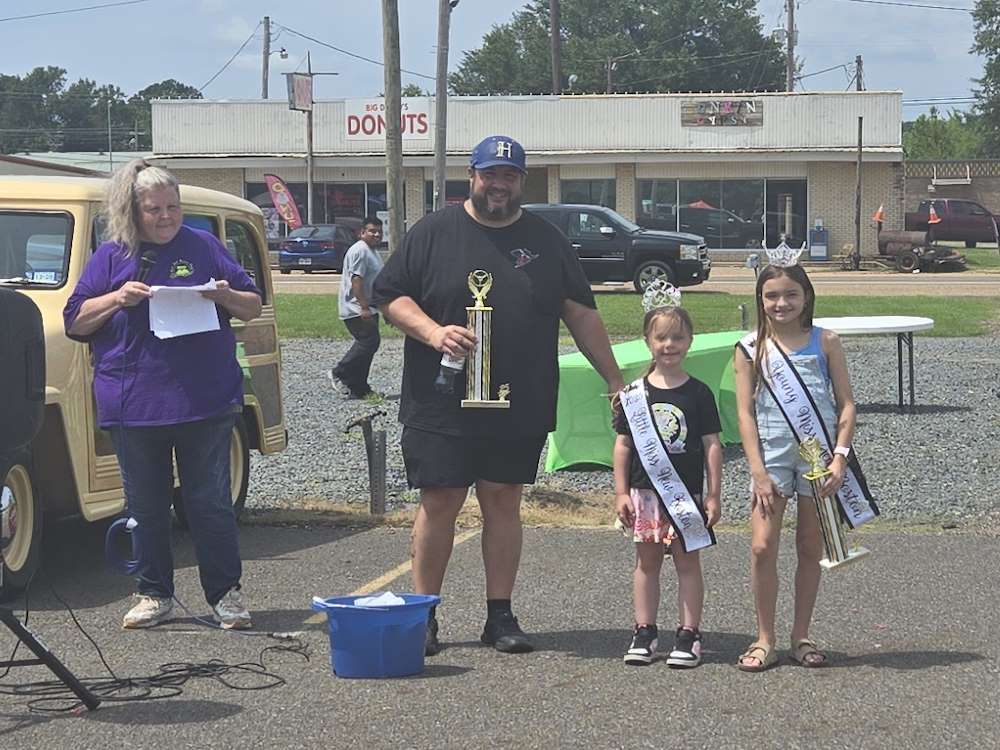 2025 Spring Fest Trophy Winners