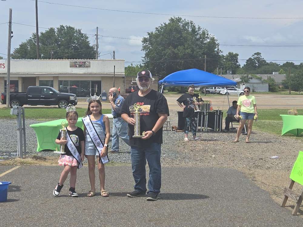 2025 Spring Fest Trophy Winners