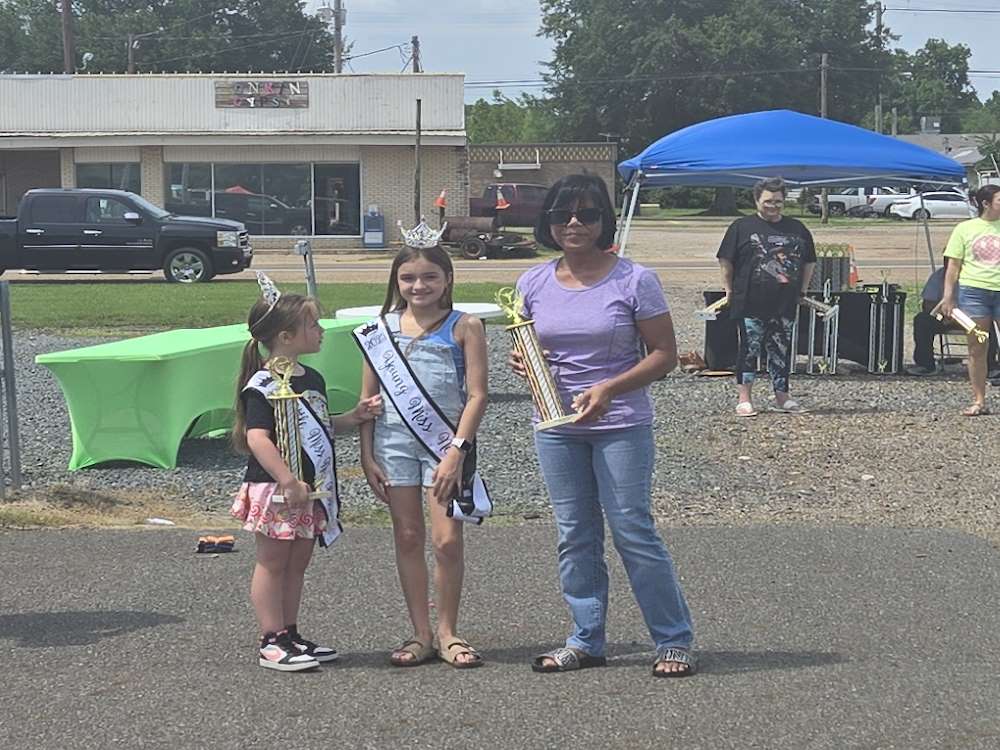 2025 Spring Fest Trophy Winners