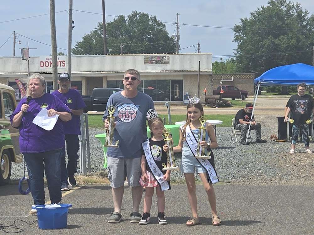 2025 Spring Fest Trophy Winners