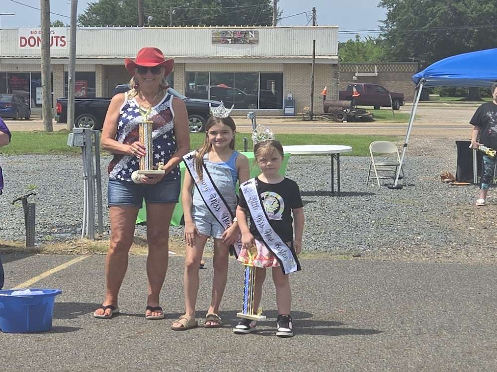 2025 Spring Fest Trophy Winners