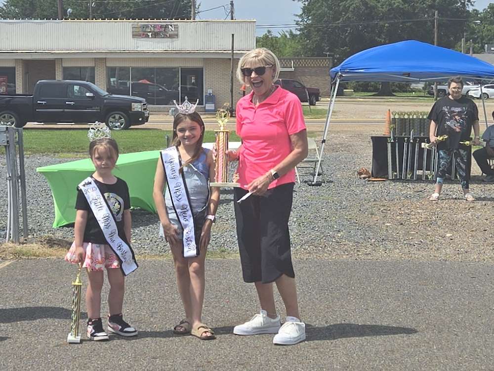 2025 Spring Fest Trophy Winners