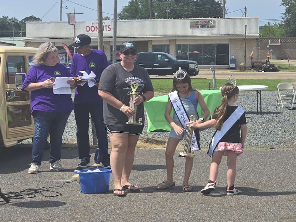 2025 Spring Fest Trophy Winners