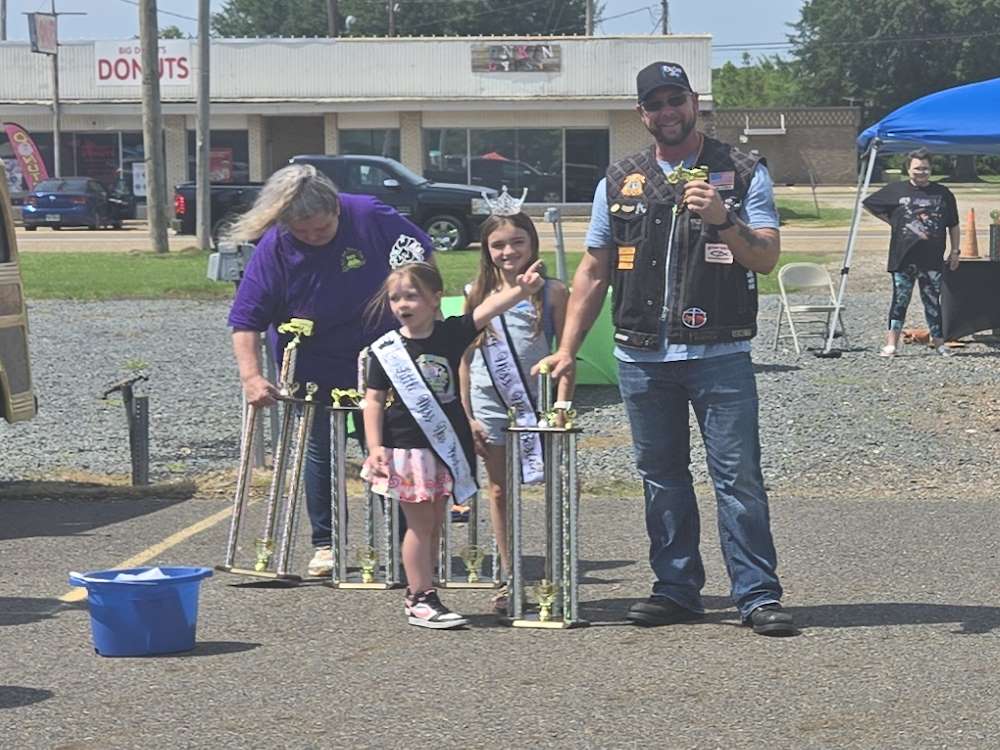 2025 Spring Fest Trophy Winners