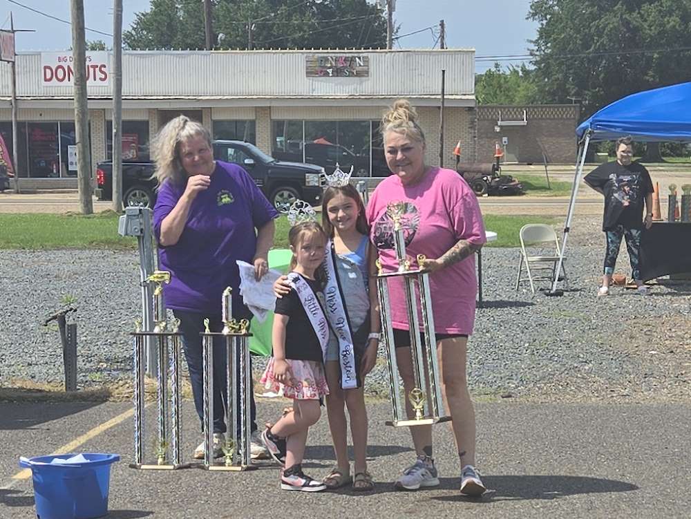 2025 Spring Fest Trophy Winners