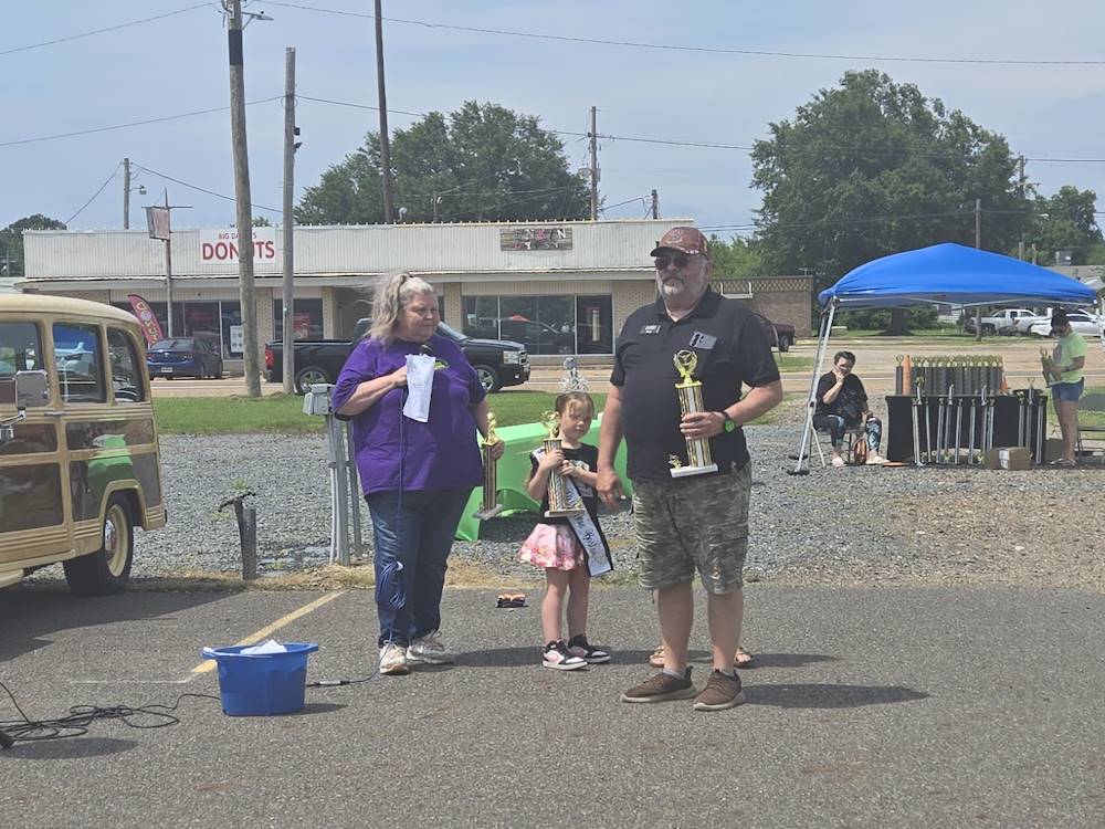 2025 Spring Fest Trophy Winners