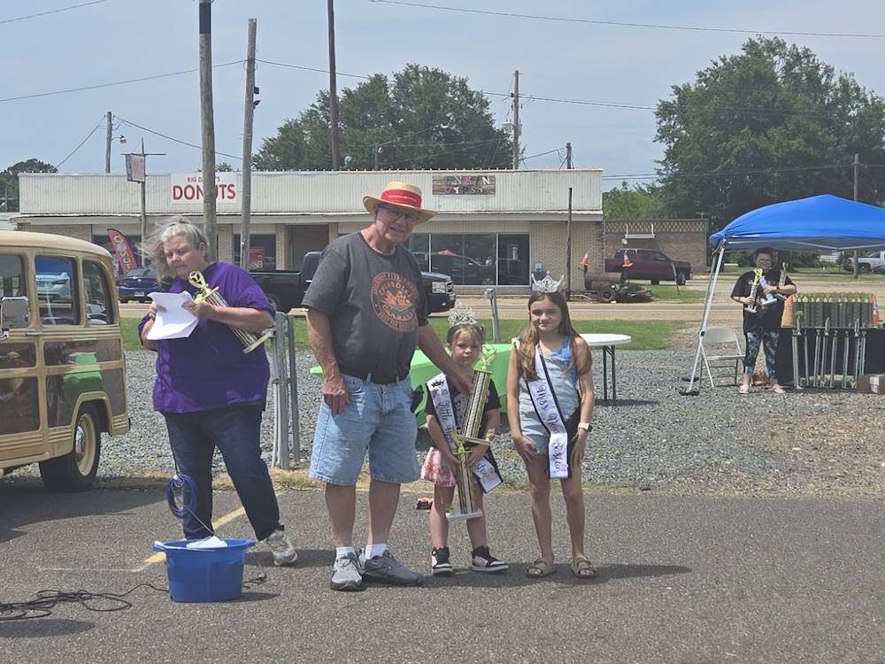 2025 Spring Fest Trophy Winners